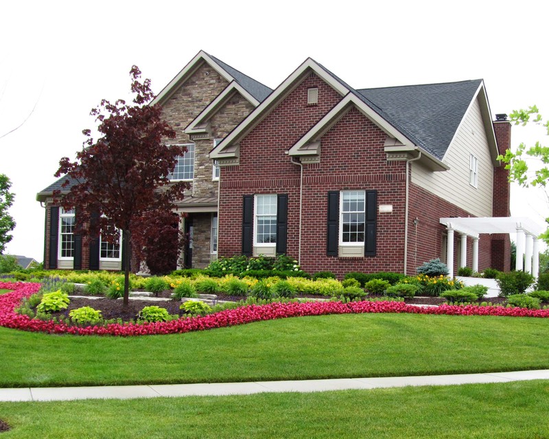 Residential landscaping project Livonia Michigan